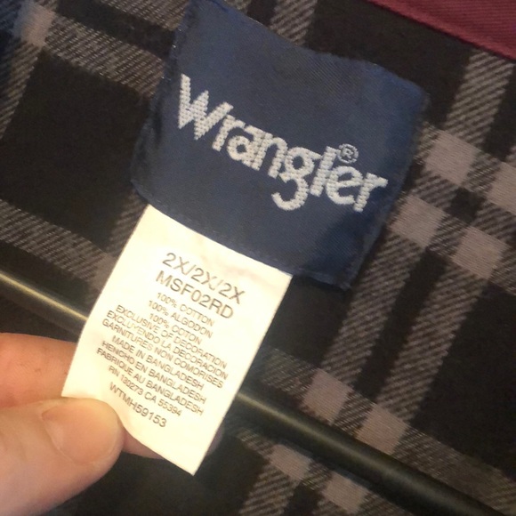 Wrangler quilt lined Pearl snap Baught never worn - Picture 2 of 2